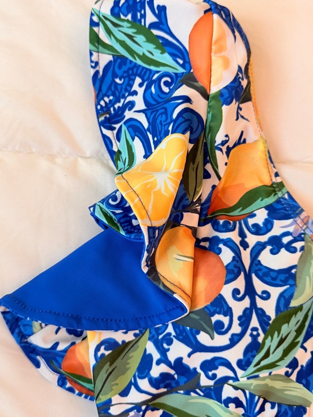 NWOT Women’s Blue Citrus Print Ruffle Two-Piece Swim Set - Picture 4 of 7